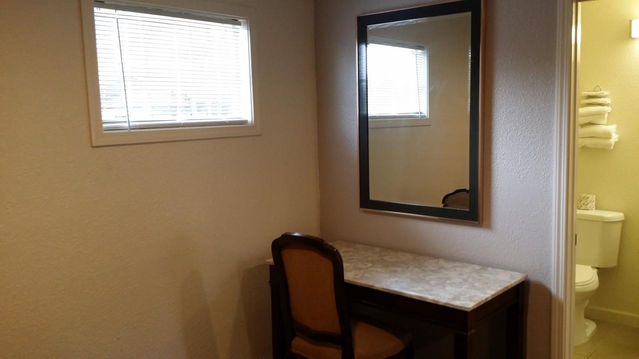 Redwood Inn Willits Ngoại thất bức ảnh