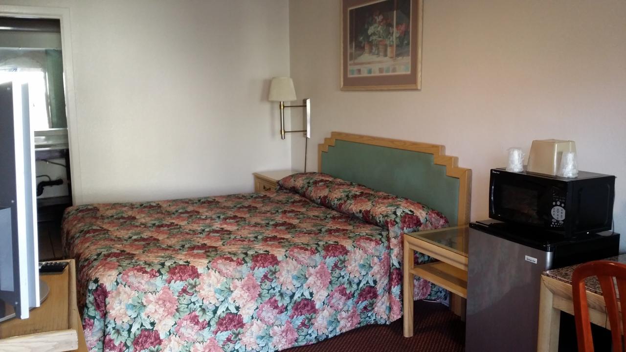 Redwood Inn Willits Ngoại thất bức ảnh