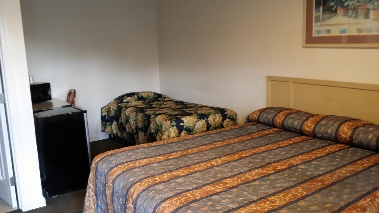 Redwood Inn Willits Ngoại thất bức ảnh