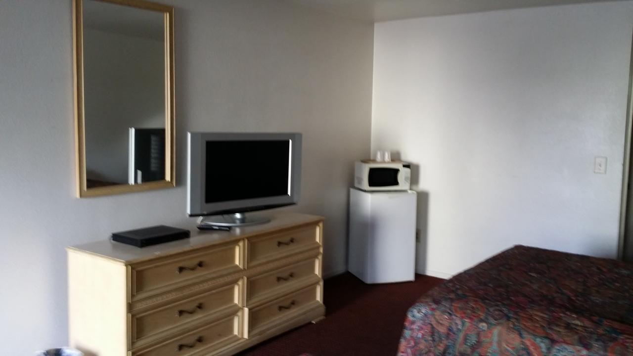 Redwood Inn Willits Ngoại thất bức ảnh